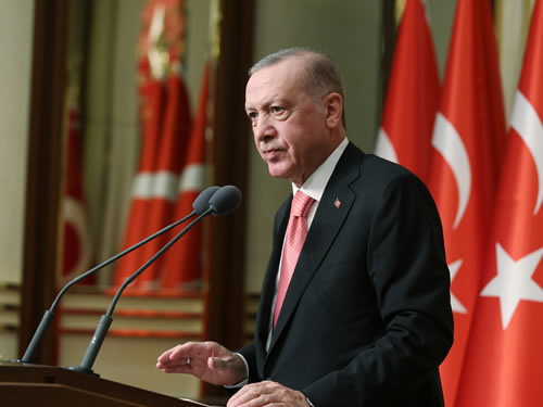 Cumhurbaşkanı Erdoğan:Altılı Masaya “Cünbüş Masası” Benzetmesi