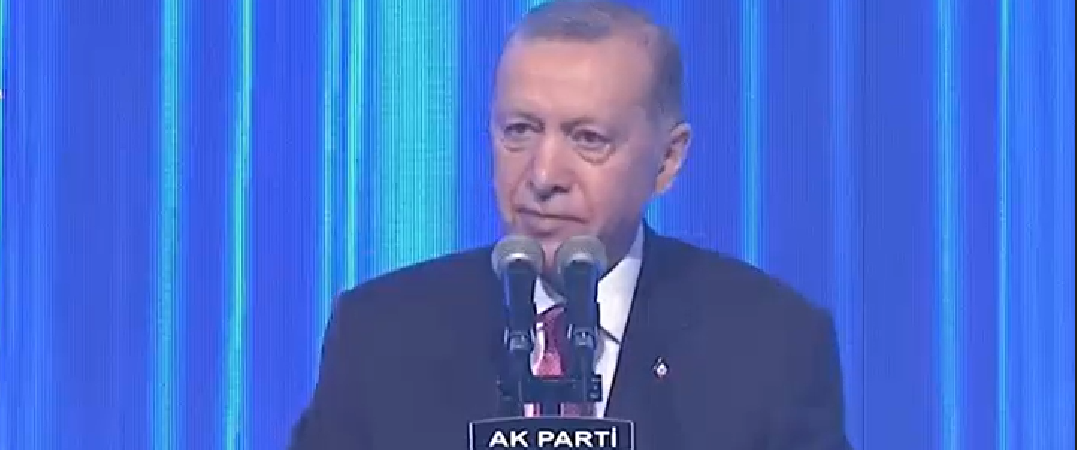 Cumhurbaşkanı Recep Tayyip Erdoğan, AK Parti Seçim Beyannamesi'ni açıkladı.