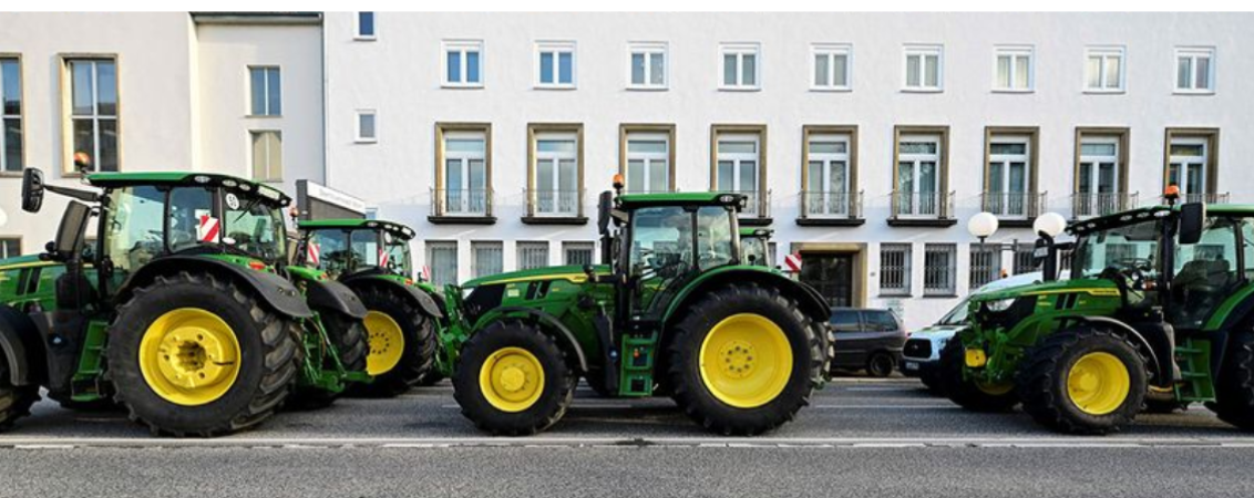 Alman hükümeti, çiftçilerin daha fazla sübvansiyon talebini reddetti