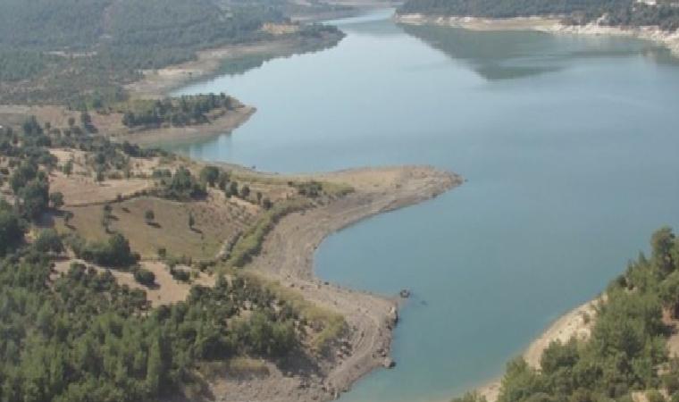 Türkiye'de barajlardaki doluluk oranları ciddi şekilde düştü.