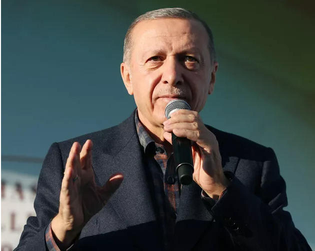 Cumhurbaşkanı Erdoğan'dan Kılıçdaroğlu'na 'başörtüsü için referandum' çağrısı!