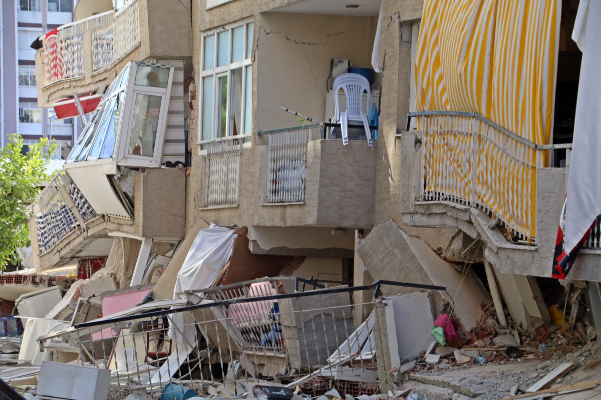 Deprem gerçeğinde ürküten tablo: 24 şehir ve 80 ilçe deprem riski altında