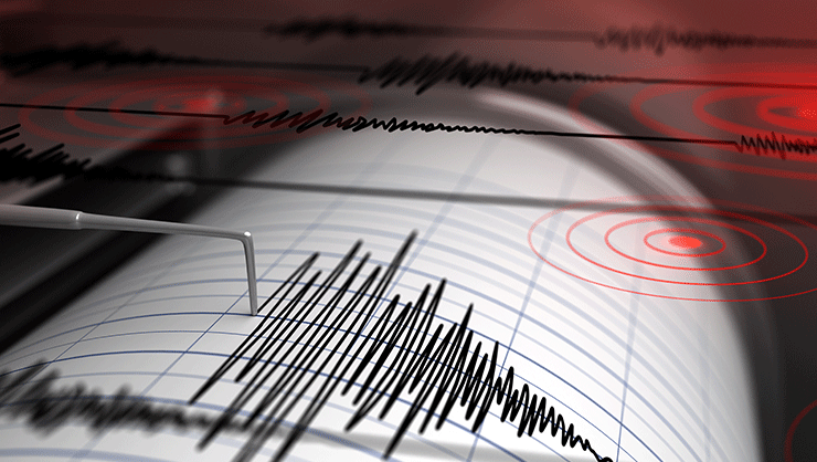 Ege Denizi'nde korkutan deprem! İzmir ve Çanakkale'de de hissedildi