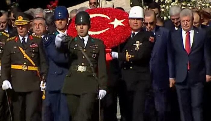 Erdoğan başkanlığında Anıtkabir ziyareti! Devlet erkânı Atatürk'ün huzurunda