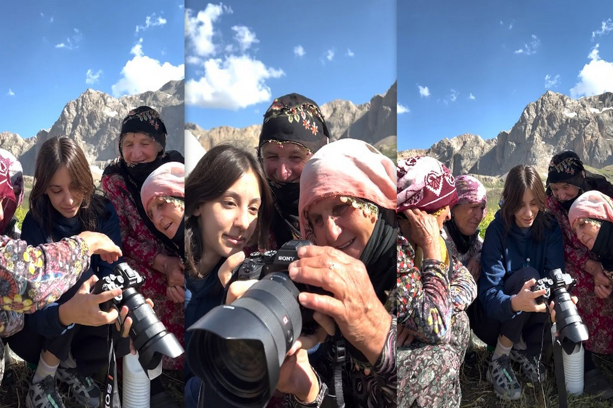 İlk kez fotoğraf makinesiyle tanışan köy kadınlarının doğal ve içten halleri yürekleri ısıttı