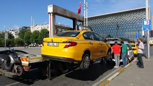 Taksim'de taksimetre açmayan taksicilere ceza yağdı