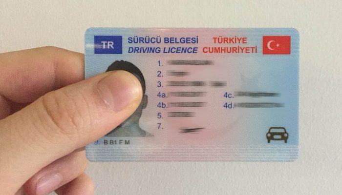 Nüfus Genel Müdürlüğü paylaştı: Ehliyet yenileme ücreti belli oldu!