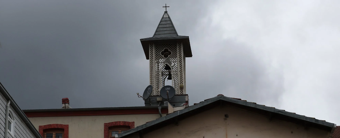 İstanbul'daki Santa Maria Kilisesi'ne silahlı saldırı düzenlendi