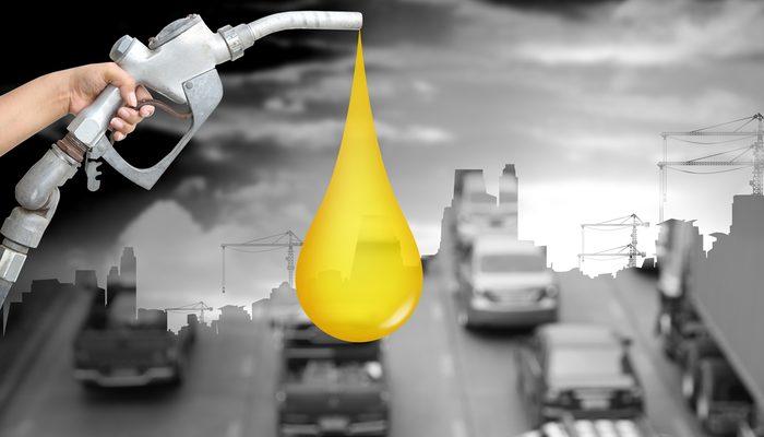 Petrol fiyatları yüzde 1’in üstünde geriledi: Akaryakıtta indirim beklentisi…