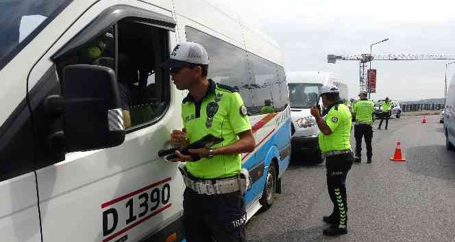 Trabzon'da dolmuş ve taksilere klima denetimi